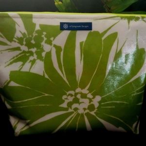 reLongitude JUMBO Cosmetic/Toiletries bag